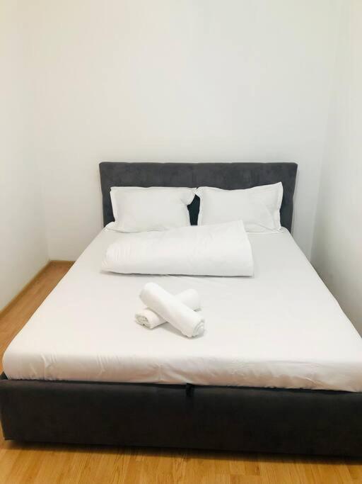 Nice Apt Near Spitalul Judetean, All You Need Lr14 Timisoara Esterno foto